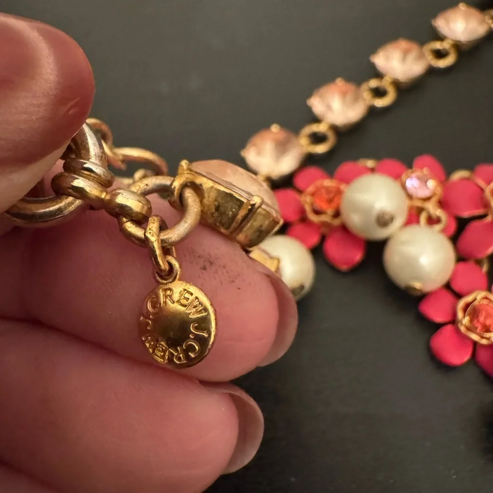 J. Crew Pearl Crystal Floral Necklace Pink Hibiscus Flower Statement - Picture 5 of 6